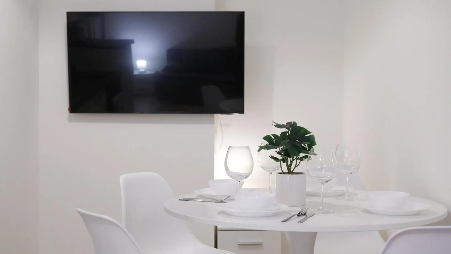Elegant Apartment In Wenceslas Square Prag 0*,  Tjeckien